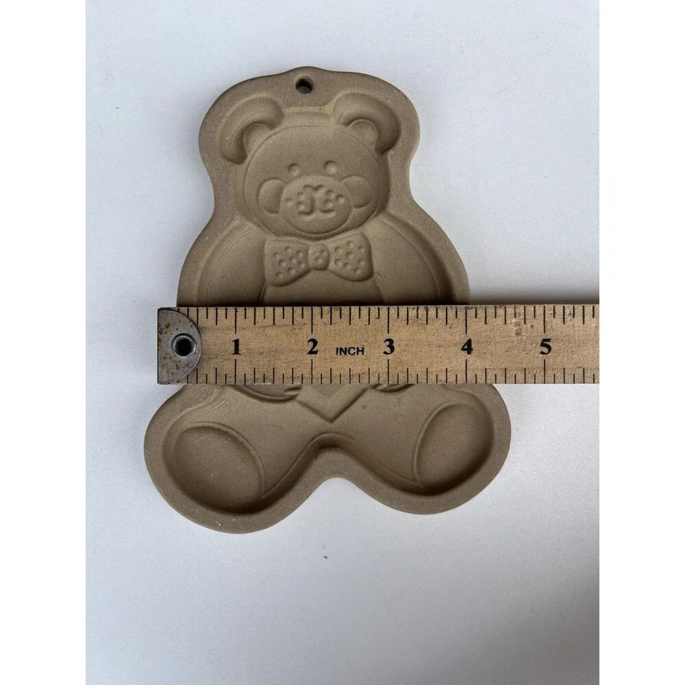 Vintage 1991 The Pampered Chef Teddy Bear Cookie Mold